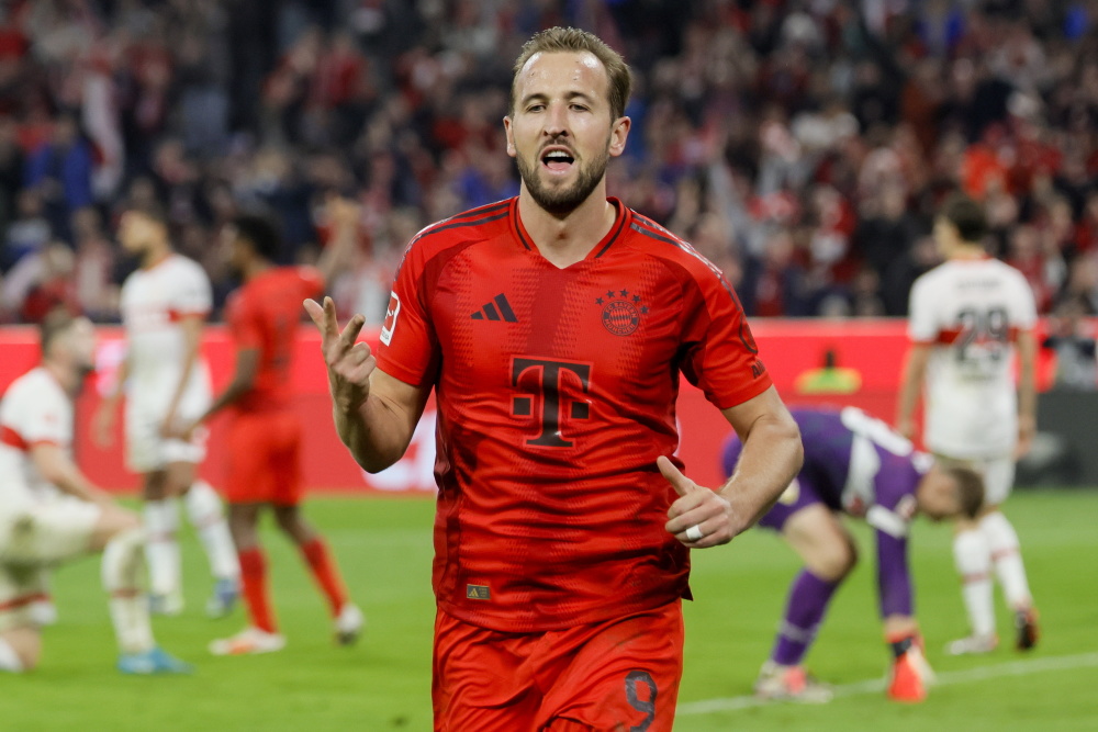 以微弱差距 以微弱差距