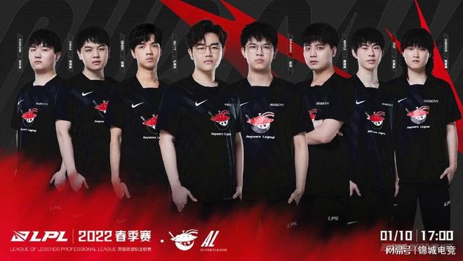 且都在首发 且都在首发