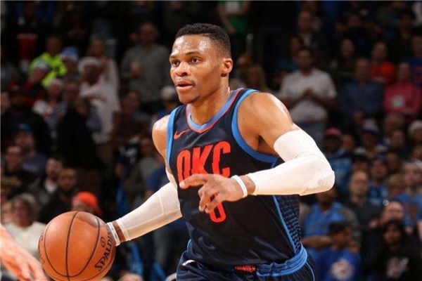 他以顶尖的 他以顶尖的