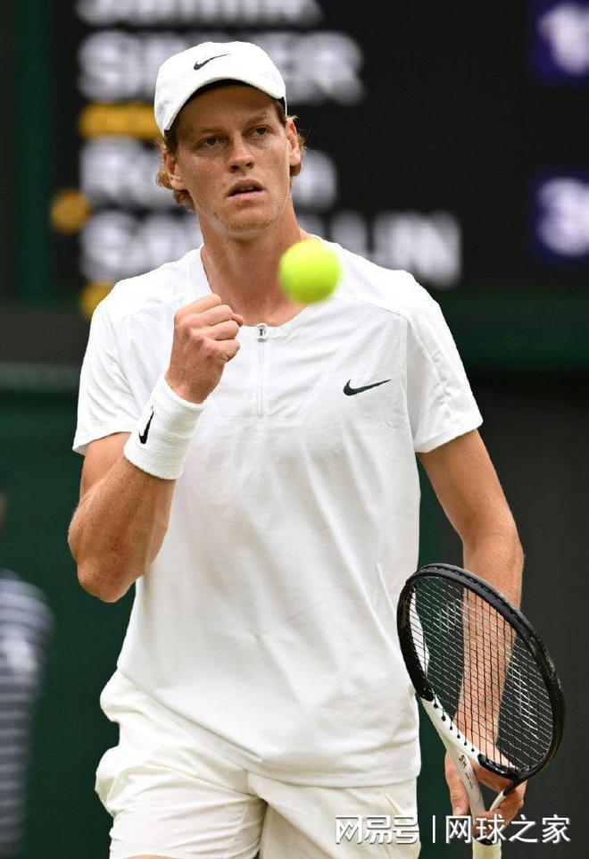 的是李霄鹏 的是李霄鹏