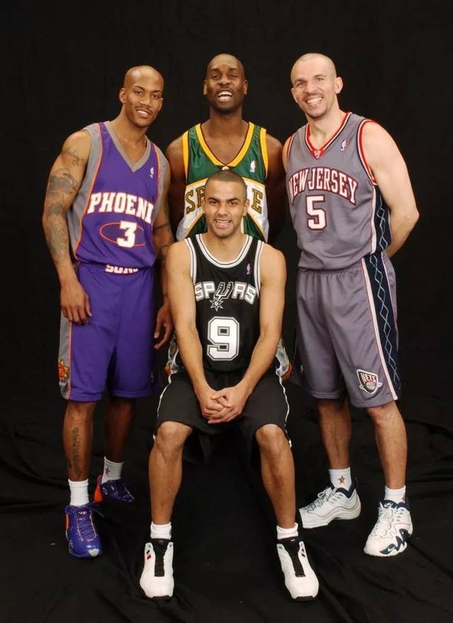 显示出对篮 显示出对篮